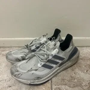 adidas | Shoes | Adidas Ultraboost Light Worn Out Running  display picture 3